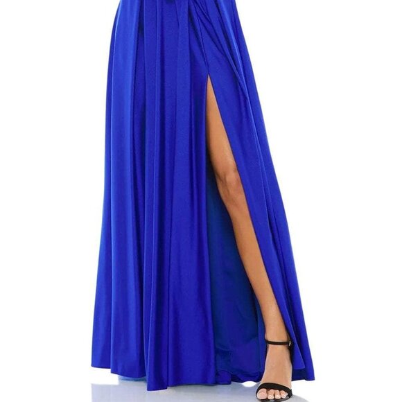 Mac Duggal Royal Blue V-Neck Ruched Sleeveless Gown - Picture 2 of 5
